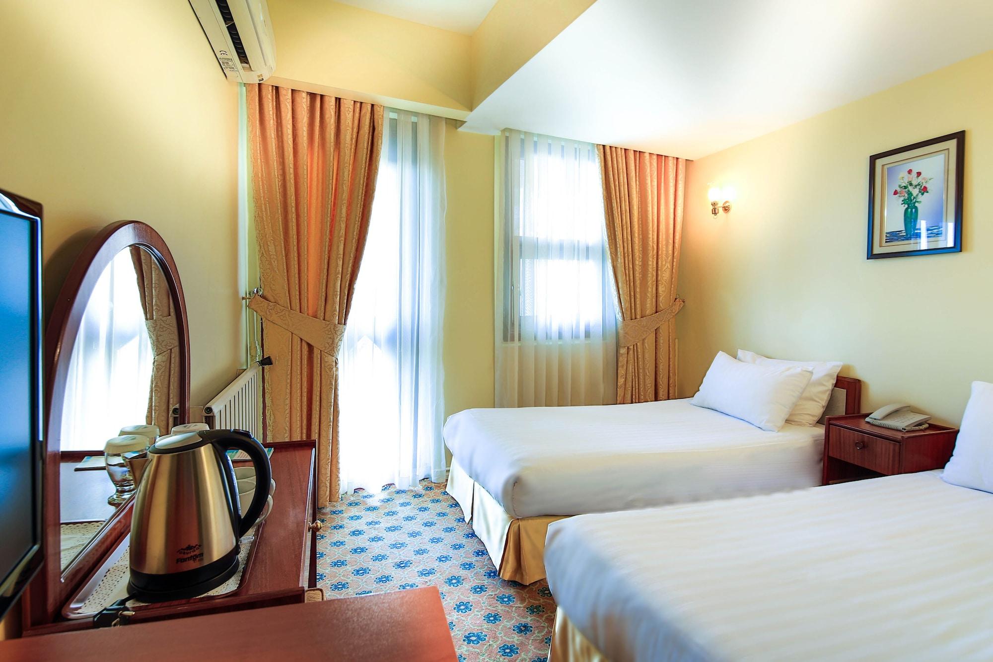 Historia-special Category Hotel Istanboel